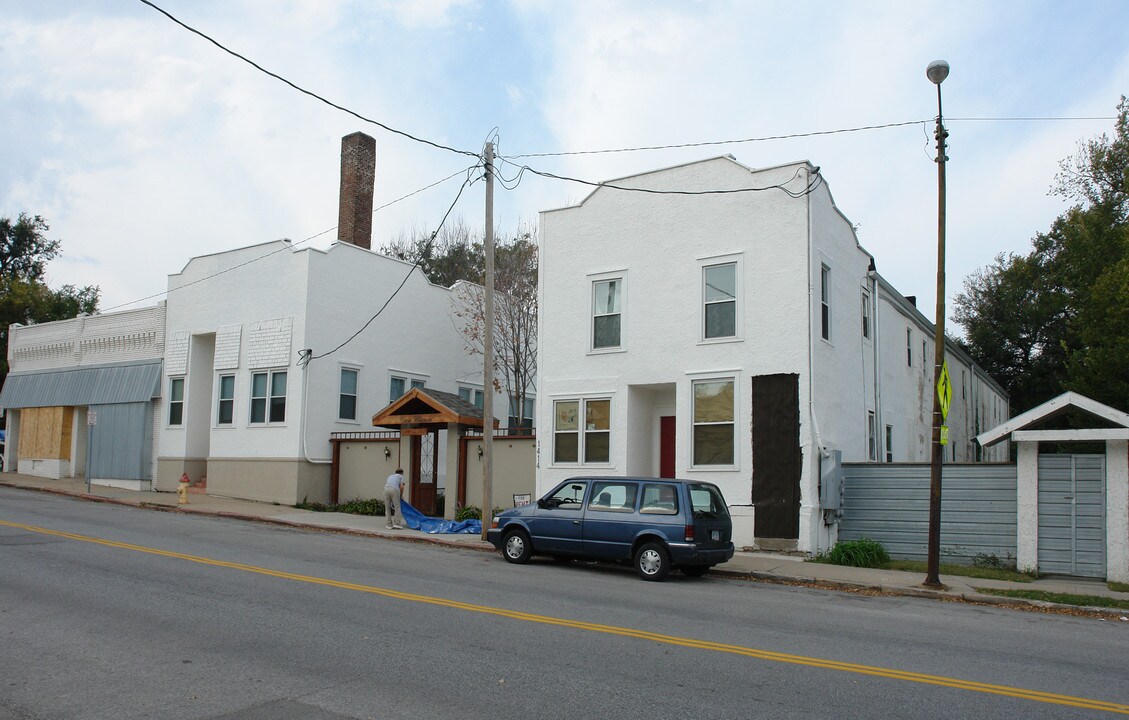 Casa Blanca in Omaha, NE - Building Photo