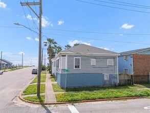 1101 9th St in Galveston, TX - Building Photo - Building Photo