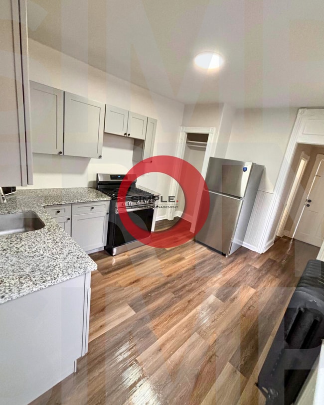 property at 340 S 5th St