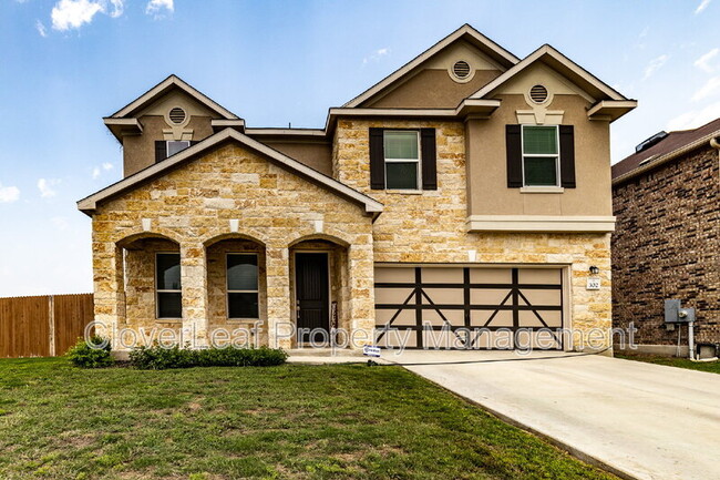 property at 302 Colonial Blf