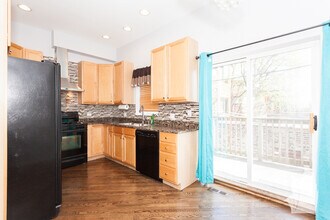 4438 N Racine Ave in Chicago, IL - Building Photo - Building Photo