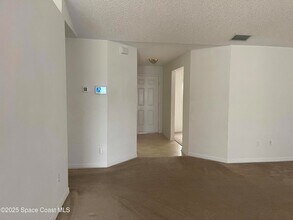 1727 Rangoon Rd NW in Palm Bay, FL - Foto de edificio - Building Photo
