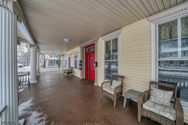 137 Belvidere Ave in Washington, NJ - Building Photo - Building Photo