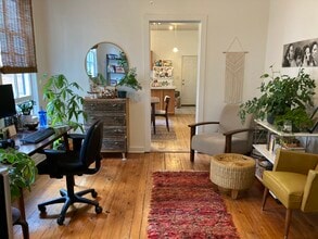 2909 W Dickens Ave, Unit 1 in Chicago, IL - Foto de edificio - Building Photo