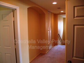 33177 Campus Ln in Cathedral City, CA - Building Photo - Building Photo