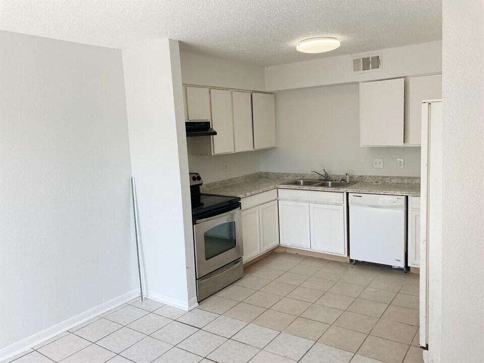 5327 Pinewilde Dr Photo