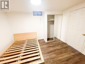 272 Milliken Meadows Dr in Markham, ON - Building Photo - Building Photo