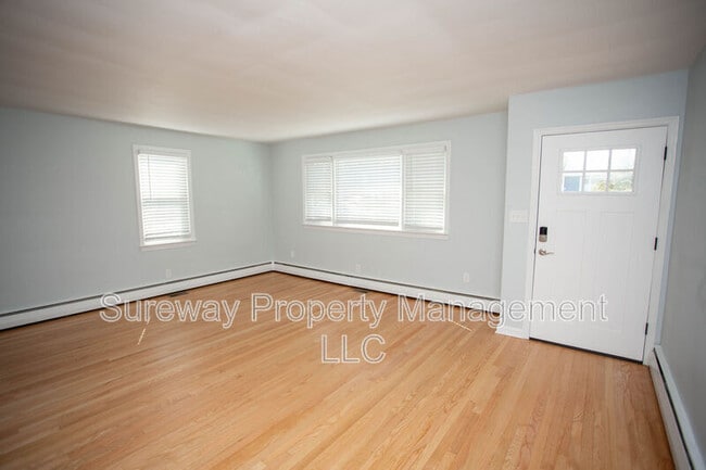 196 Munger Ave in Evesham, NJ - Building Photo - Building Photo