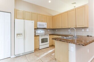 1538 SE 20th Pl in Homestead, FL - Building Photo - Building Photo