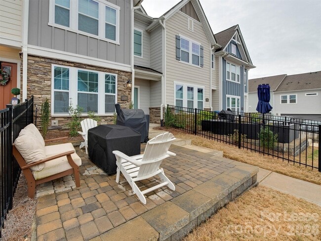 3329 Ada Ml Aly in Charlotte, NC - Building Photo - Building Photo