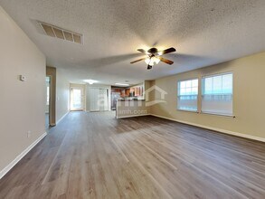 7 Holly Springs Cir in Port Wentworth, GA - Building Photo - Building Photo