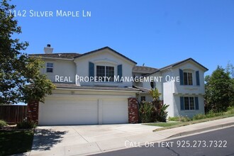 1142 Silver Maple Ln in Hayward, CA - Building Photo - Building Photo