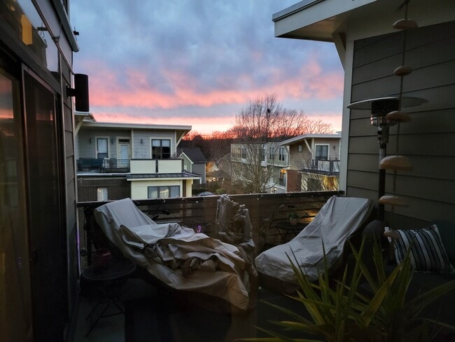 property at 3206 Noda Blvd