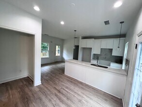 155 Stanelle Dr in Athens, GA - Building Photo - Building Photo