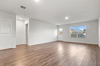 5349 Vinebrook Wy in Princeton, TX - Building Photo - Building Photo