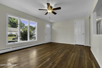 43 Barkalow Ave in Freehold, NJ - Building Photo - Building Photo