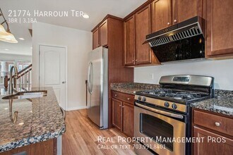 21774 Harroun Terrace in Ashburn, VA - Building Photo - Building Photo