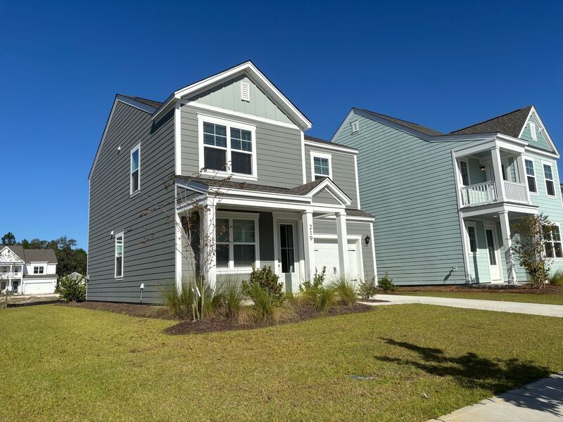 219 Ter Vw Dr in Summerville, SC - Building Photo