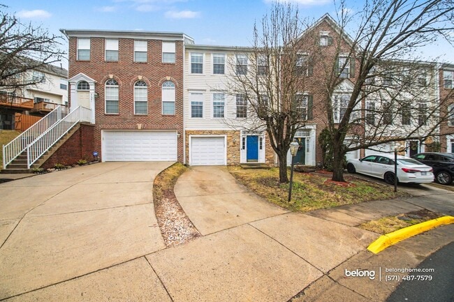 47339 Blackwater Falls Terrace in Sterling, VA - Foto de edificio - Building Photo