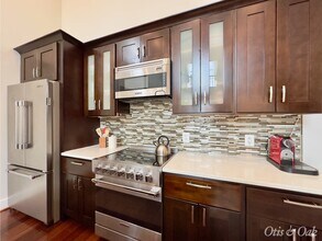 4004 Edmunds St NW, Unit 8 in Washington, DC - Building Photo - Building Photo