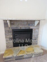 206 Heatherwood Ln in Greer, SC - Building Photo - Building Photo