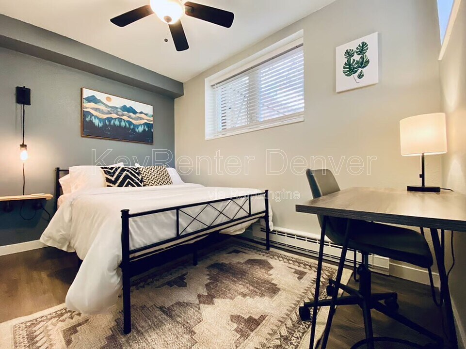 1458 Ivy St in Denver, CO - Building Photo