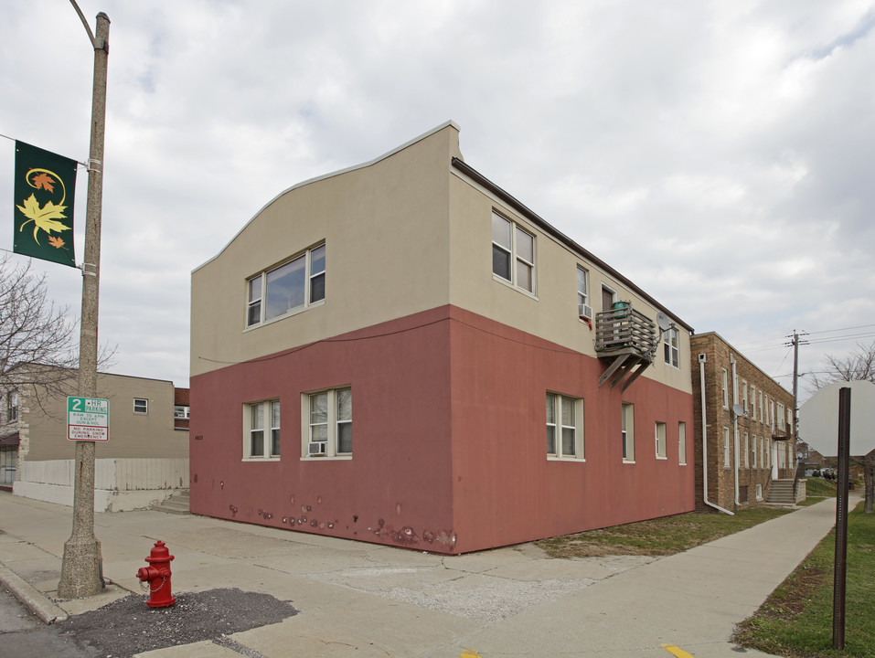 4932 S Packard Ave in Cudahy, WI - Building Photo