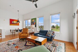 401 Mason Ct in Fort Collins, CO - Building Photo - Building Photo