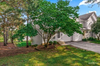 130 Park Ridge Ct in Aurora, IL - Building Photo - Building Photo