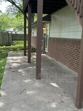 107 S Gordon St in Wichita, KS - Building Photo - Building Photo