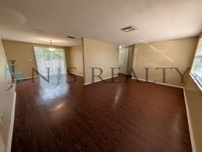 7635 Judith Crescent in Port Richey, FL - Building Photo - Building Photo