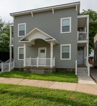 612 4th St NW, Unit 4 in Grand Rapids, MI - Building Photo