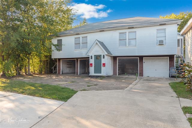 property at 809 Ratcliff St