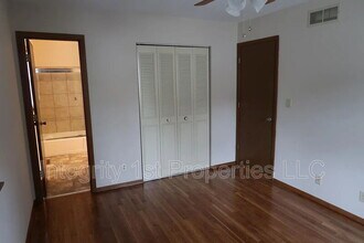 1307 NE 75th St in Kansas City, MO - Building Photo - Building Photo