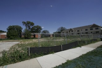 493-497 Kenilworth Ave in Glen Ellyn, IL - Foto de edificio - Building Photo