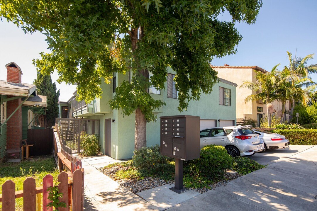 3736 Arnold Ave in San Diego, CA - Foto de edificio