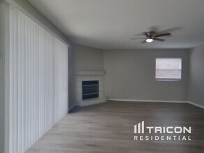 1315 Ocean Reef Rd in Wesley Chapel, FL - Building Photo - Building Photo