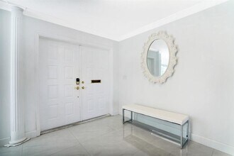 4101 NE 24th Ave in Lighthouse Point, FL - Building Photo - Building Photo