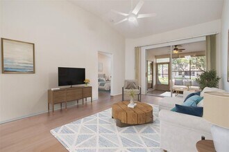 4504 Connery Ct in Palm Harbor, FL - Building Photo - Building Photo