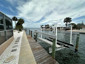 3615 100th St W in Bradenton, FL - Building Photo - Building Photo