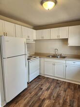 125 Acorn St in Bremerton, WA - Building Photo - Building Photo