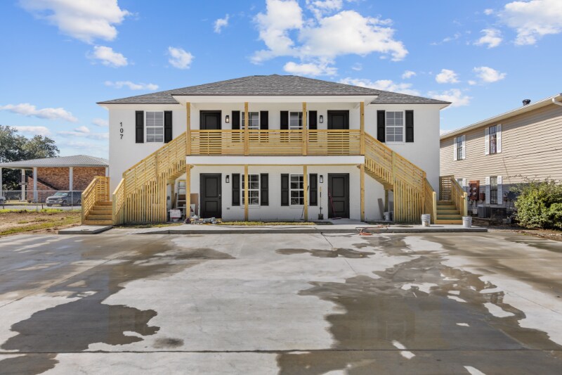 107 Township Ln, Unit Apt A in Lafayette, LA - Building Photo