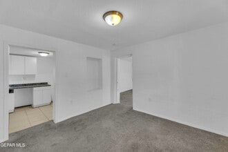 218 NW I Ave in Fabens, TX - Building Photo - Building Photo