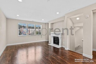Unit in Hayward, CA - Building Photo