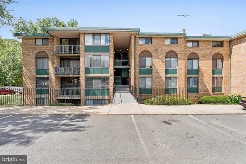 521 N Armistead St in Alexandria, VA - Building Photo - Building Photo