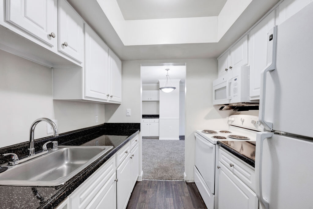Brookside View in Gaithersburg, MD - Building Photo