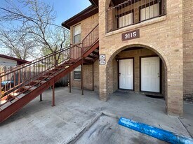 3115 Guerrero St in Laredo, TX - Building Photo
