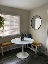 8517 Oak Ave in Orangevale, CA - Building Photo