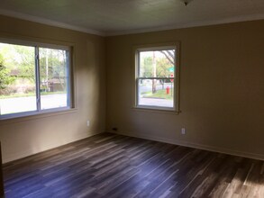 6289 Marsh Rd in Haslett, MI - Foto de edificio - Building Photo