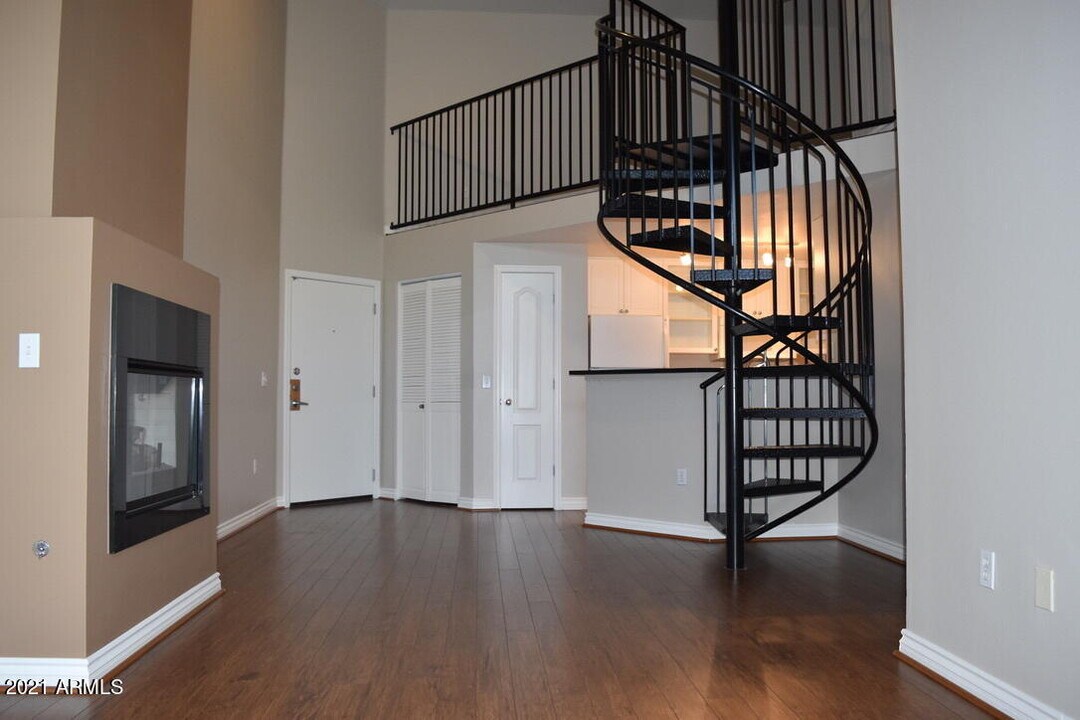 1701 E Colter St in Phoenix, AZ - Building Photo